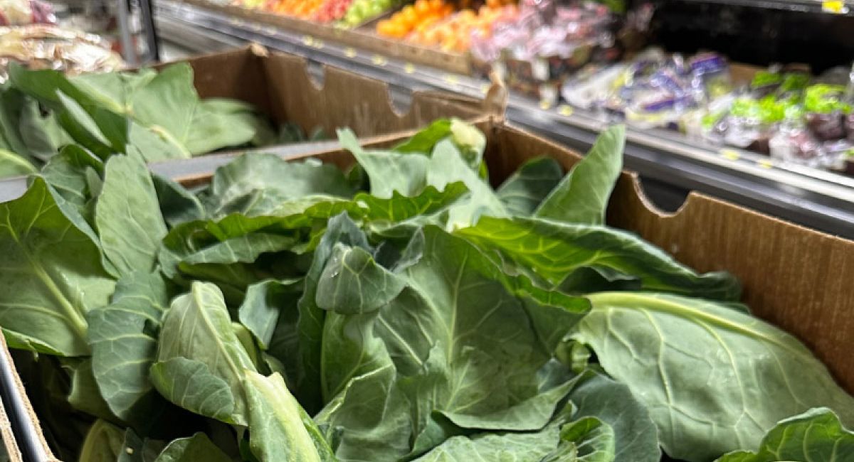 Produce section at Memphis Cash Saver.